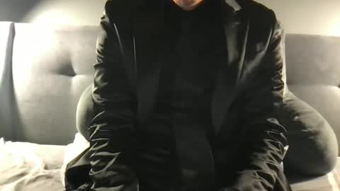 Snapshot of suitfetishez chatting on May 2026 05:56:02 AM suitfetishez online show from May 2026 05:56:02 AM