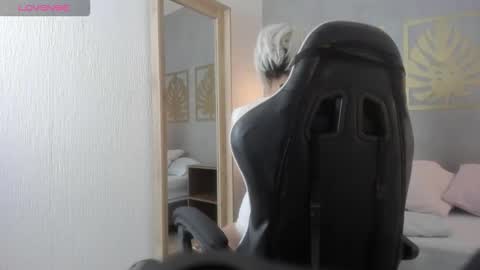 sukki_rosette online show from November 2025 11:57:02 AM