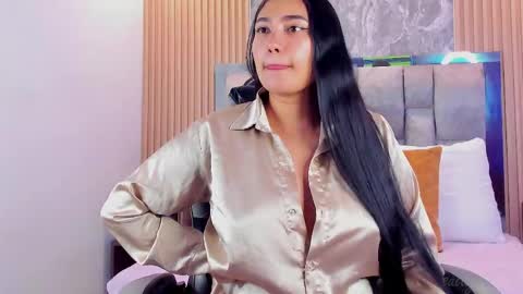 Sulay online show from April 2026 09:42:02 PM