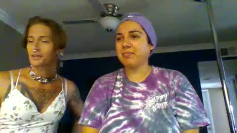 sultry_sapphire online show from June 2026 09:54:02 PM