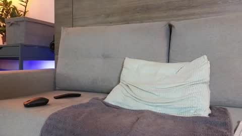 sultryandrewww online show from March 2026 12:24:02 PM