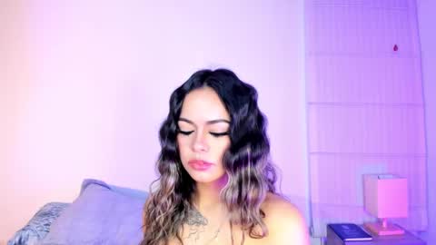 Snapshot of summer_holiday chatting on December 2024 06:14:01 AM OnlyFans summer holiday online show from December 2024 06:14:01 AM