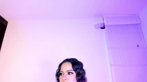 Snapshot of summer_holiday chatting on December 2024 10:13:01 AM OnlyFans summer holiday online show from December 2024 10:13:01 AM