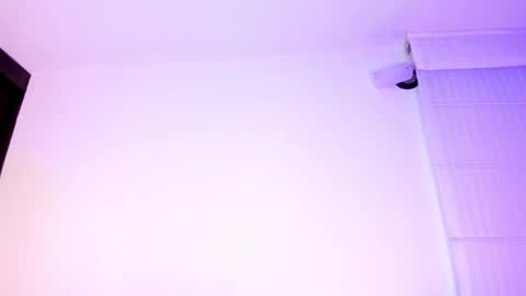 Snapshot of summer_holiday chatting on December 2024 10:34:02 AM OnlyFans summer holiday online show from December 2024 10:34:02 AM