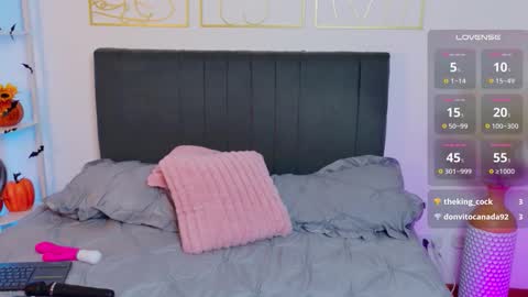 Snapshot of summer_holiday chatting on October 2025 05:19:01 AM OnlyFans summer holiday online show from October 2025 05:19:01 AM