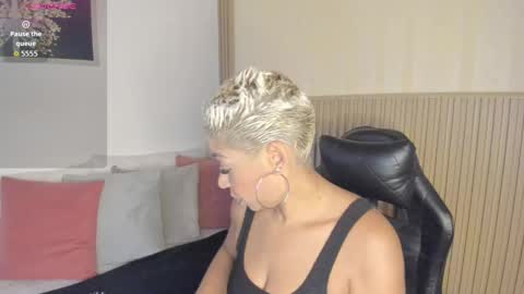 Summer online show from November 2025 11:14:01 AM