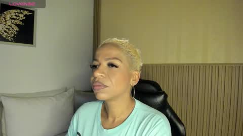 Summer online show from December 2025 12:32:01 PM