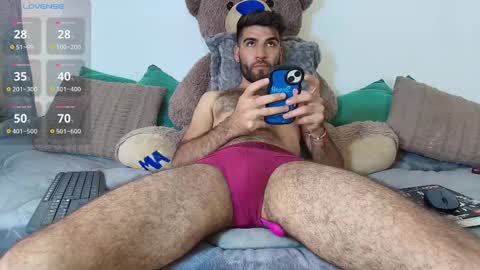 Snapshot of summer_romance chatting on September 2025 04:07:01 PM Andres-tattoos Derek Hairy online show from September 2025 04:07:01 PM