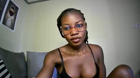 Snapshot of summerbuddy chatting on January 2025 04:57:02 AM summerbuddy online show from January 2025 04:57:02 AM