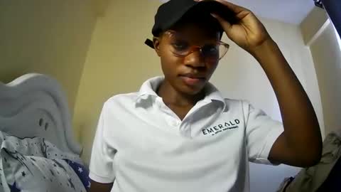 Snapshot of summerbuddy chatting on March 2025 06:37:02 AM summerbuddy online show from March 2025 06:37:02 AM