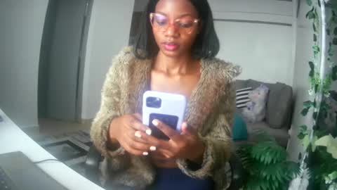 Snapshot of summerbuddy chatting on September 2025 05:42:01 AM summerbuddy online show from September 2025 05:42:01 AM