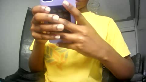 Snapshot of summerbuddy chatting on October 2025 07:20:02 PM summerbuddy online show from October 2025 07:20:02 PM