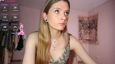 summerhazee online show from June 2026 06:40:02 PM