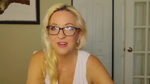 Snapshot of summerishotter chatting on March 2026 05:09:02 PM Amber online show from March 2026 05:09:02 PM