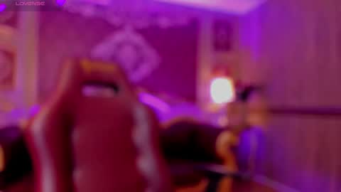       -  - online show from February 2025 06:33:01 AM