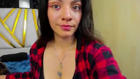 Snapshot of sun1moon6 chatting on April 2026 03:36:02 PM moon1 online show from April 2026 03:36:02 PM