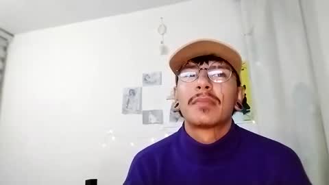 sun_apolo online show from December 2024 01:42:01 AM