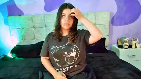 Snapshot of sun_maia chatting on April 2026 02:41:01 PM Sun online show from April 2026 02:41:01 PM