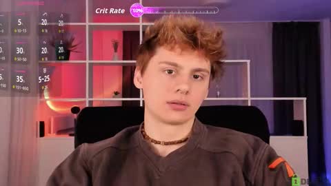 Snapshot of sunburn_boy chatting on November 2025 08:29:01 PM Emilio online show from November 2025 08:29:01 PM