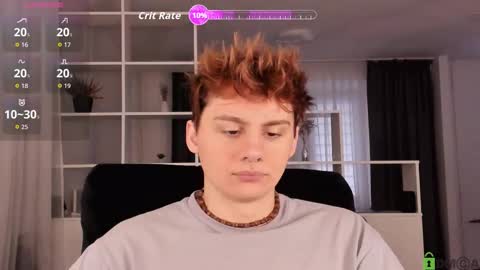 Snapshot of sunburn_boy chatting on December 2025 07:49:01 AM Emilio online show from December 2025 07:49:01 AM