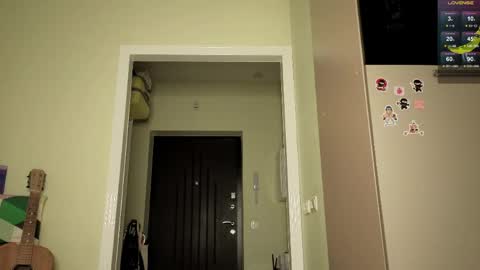 Snapshot of sundragon_ chatting on May 2026 02:18:01 AM Vicky online show from May 2026 02:18:01 AM