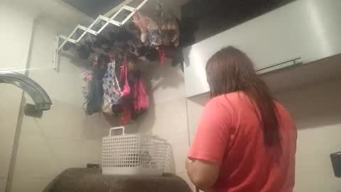 Jeraldine online show from October 2025 12:42:01 AM