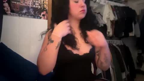 Sofie online show from November 2025 07:13:02 AM