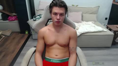 Snapshot of sunny1girl chatting on October 2025 07:45:01 AM Alice and Sergey online show from October 2025 07:45:01 AM