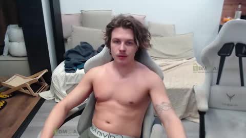 Snapshot of sunny1girl chatting on March 2026 06:58:01 PM Alice and Sergey online show from March 2026 06:58:01 PM