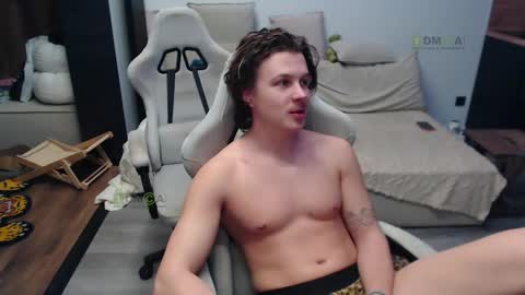 Snapshot of sunny1girl chatting on March 2026 05:18:02 PM Alice and Sergey online show from March 2026 05:18:02 PM