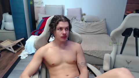 Snapshot of sunny1girl chatting on March 2026 07:58:01 AM Alice and Sergey online show from March 2026 07:58:01 AM