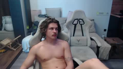 Snapshot of sunny1girl chatting on April 2026 02:21:01 PM Alice and Sergey online show from April 2026 02:21:01 PM