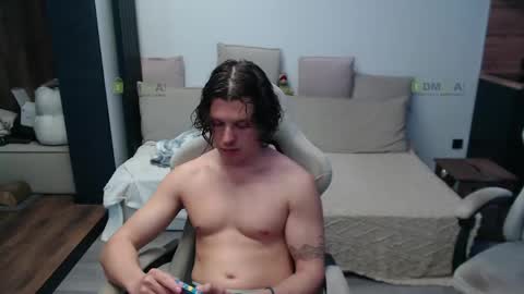 Snapshot of sunny1girl chatting on May 2026 09:15:02 AM Alice and Sergey online show from May 2026 09:15:02 AM