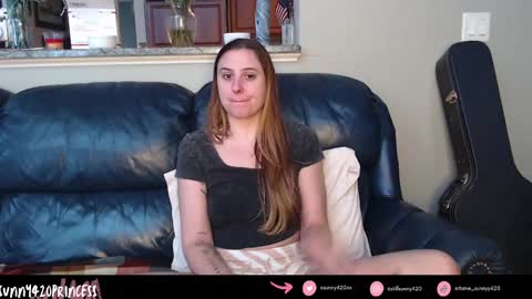 Snapshot of sunny420princess chatting on December 2024 01:22:01 PM Sunny420 online show from December 2024 01:22:01 PM