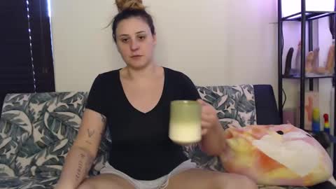 Snapshot of sunny420princess chatting on November 2025 02:49:02 PM Sunny420 online show from November 2025 02:49:02 PM