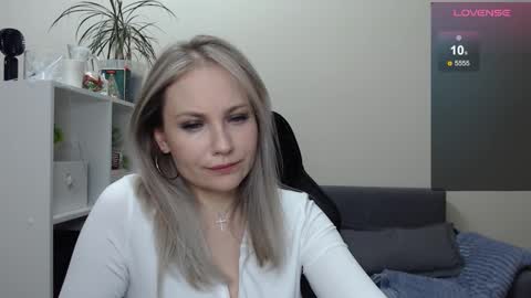 Naomi online show from January 2025 10:24:01 PM