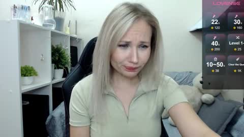 Naomi online show from October 2025 05:59:02 AM