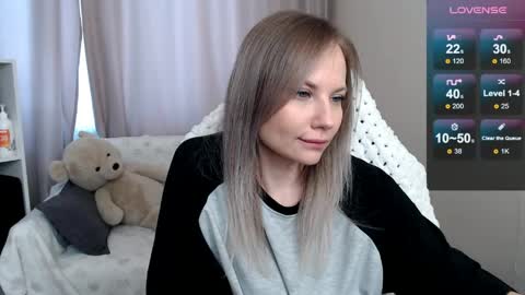 Naomi online show from April 2026 02:39:01 AM