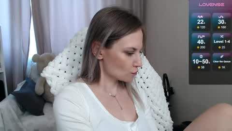 Naomi online show from April 2026 04:40:01 AM