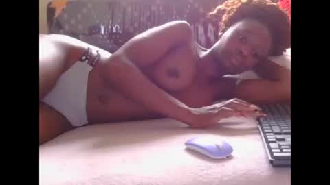 Snapshot of sunny_kitty25 chatting on June 2026 06:58:02 AM Sunny kitty25 online show from June 2026 06:58:02 AM