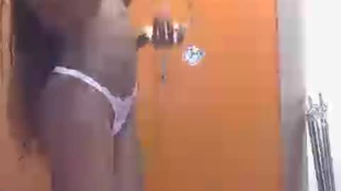 Snapshot of sunny_kitty25 chatting on June 2026 05:37:01 PM Sunny kitty25 online show from June 2026 05:37:01 PM
