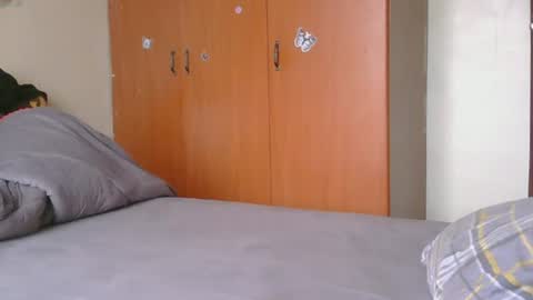 Snapshot of sunny_kitty25 chatting on June 2026 07:29:02 AM Sunny kitty25 online show from June 2026 07:29:02 AM