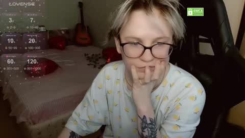 Snapshot of sunny_mood chatting on March 2026 08:19:01 AM sunny mood online show from March 2026 08:19:01 AM