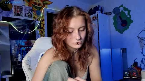 Sunny online show from October 2025 04:07:02 PM