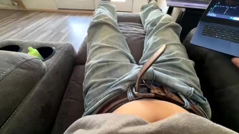 sunny valentine online show from January 2025 04:41:01 PM