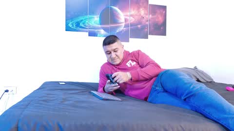 Christian Vanessa online show from November 2025 02:02:02 AM