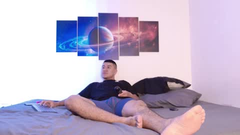 Christian Vanessa online show from November 2025 10:01:02 PM