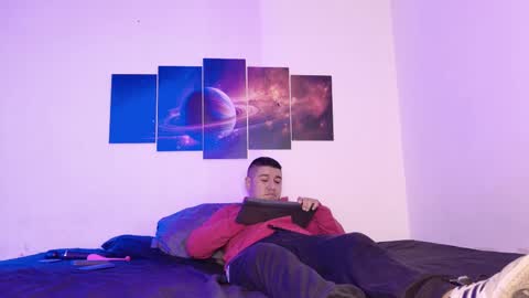 Christian Vanessa online show from November 2025 10:20:02 PM