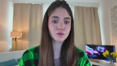Snapshot of sunnybloss chatting on May 2026 10:53:02 AM Ivanna online show from May 2026 10:53:02 AM