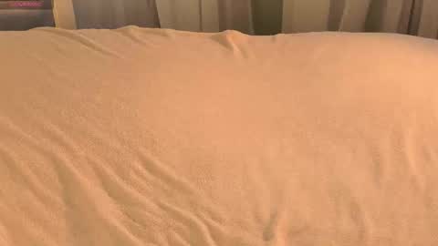 Risha online show from November 2025 12:26:01 PM